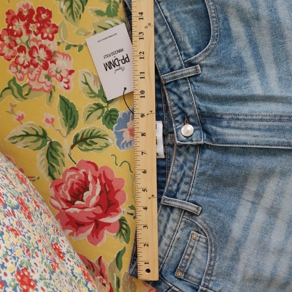 Classic Blue Wide-Leg Women Jeans - Picture 14 of 16